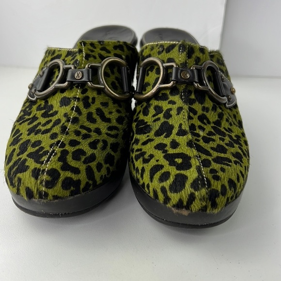 Cole Haan Green Animal Leopard Print Clog  Shoes - Picture 2 of 12